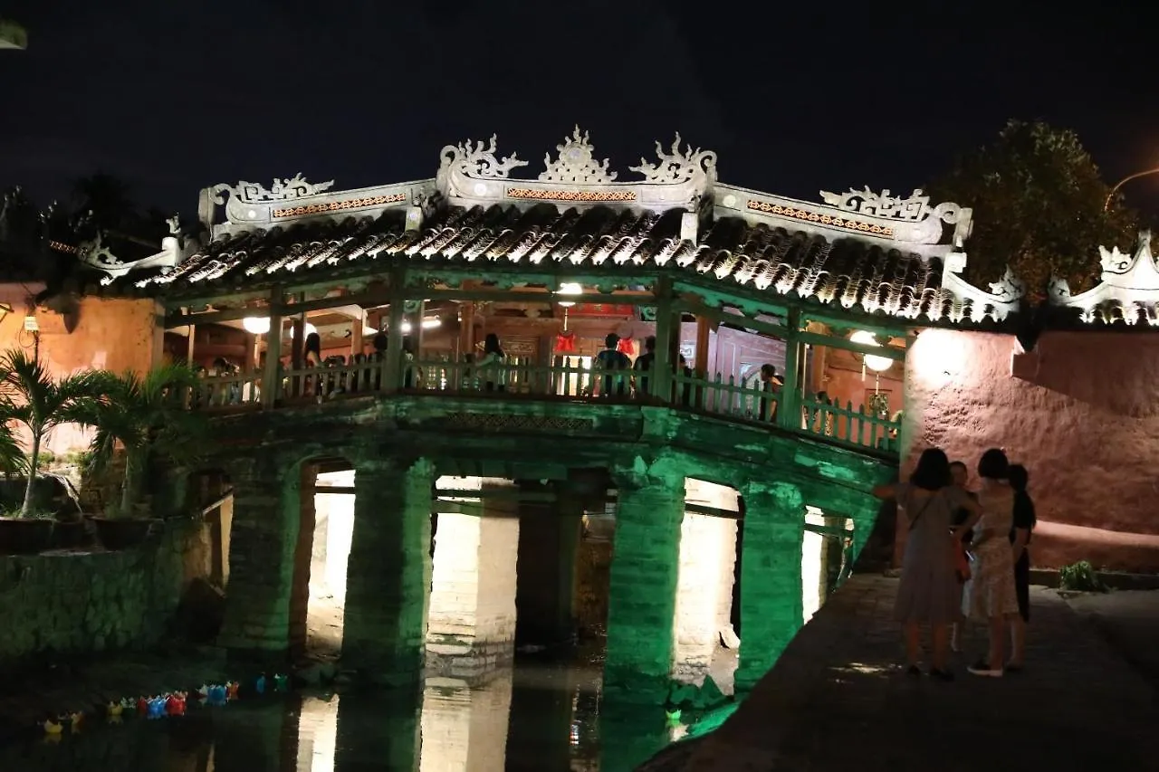Tropical Sands Villa Hoi An 0*,