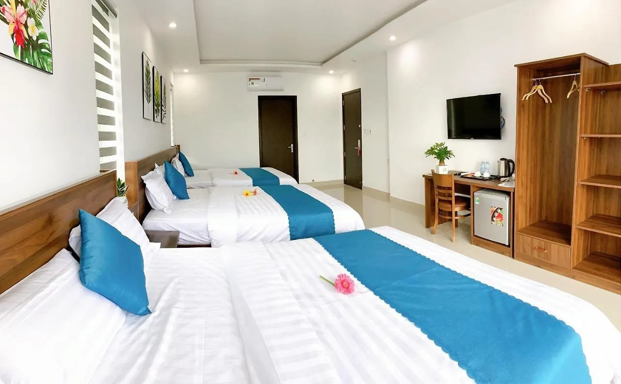 Tropical Sands Villa Хойан 0*,  Вьетнам