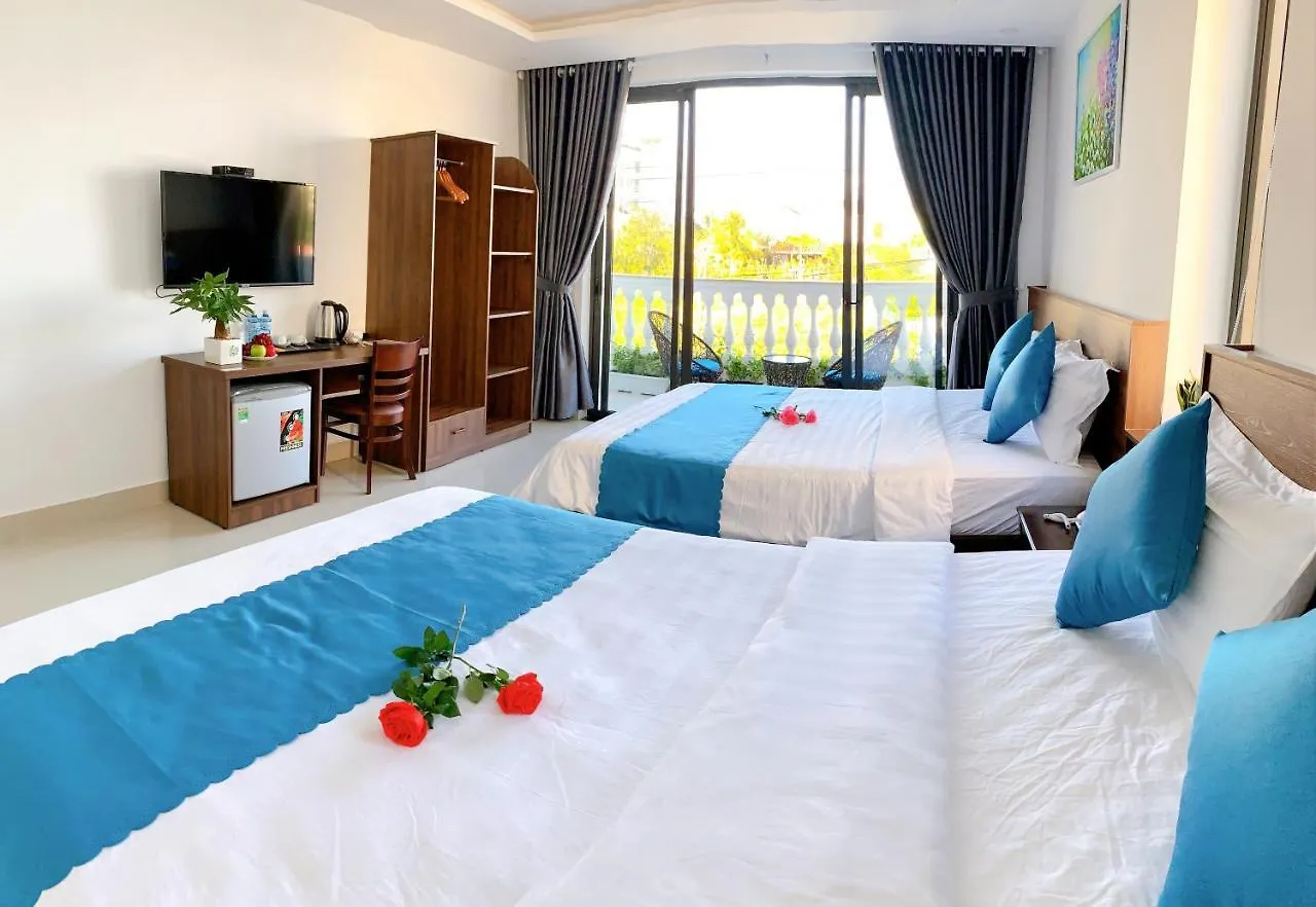 Tropical Sands Villa Хойан