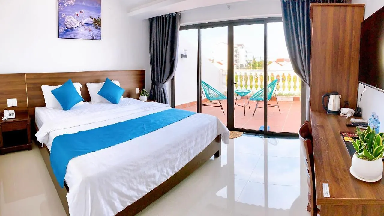 Tropical Sands Villa Хойан